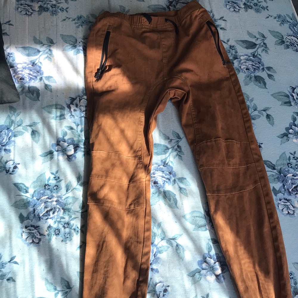 Men’s Taperd Joggers (size S mens)